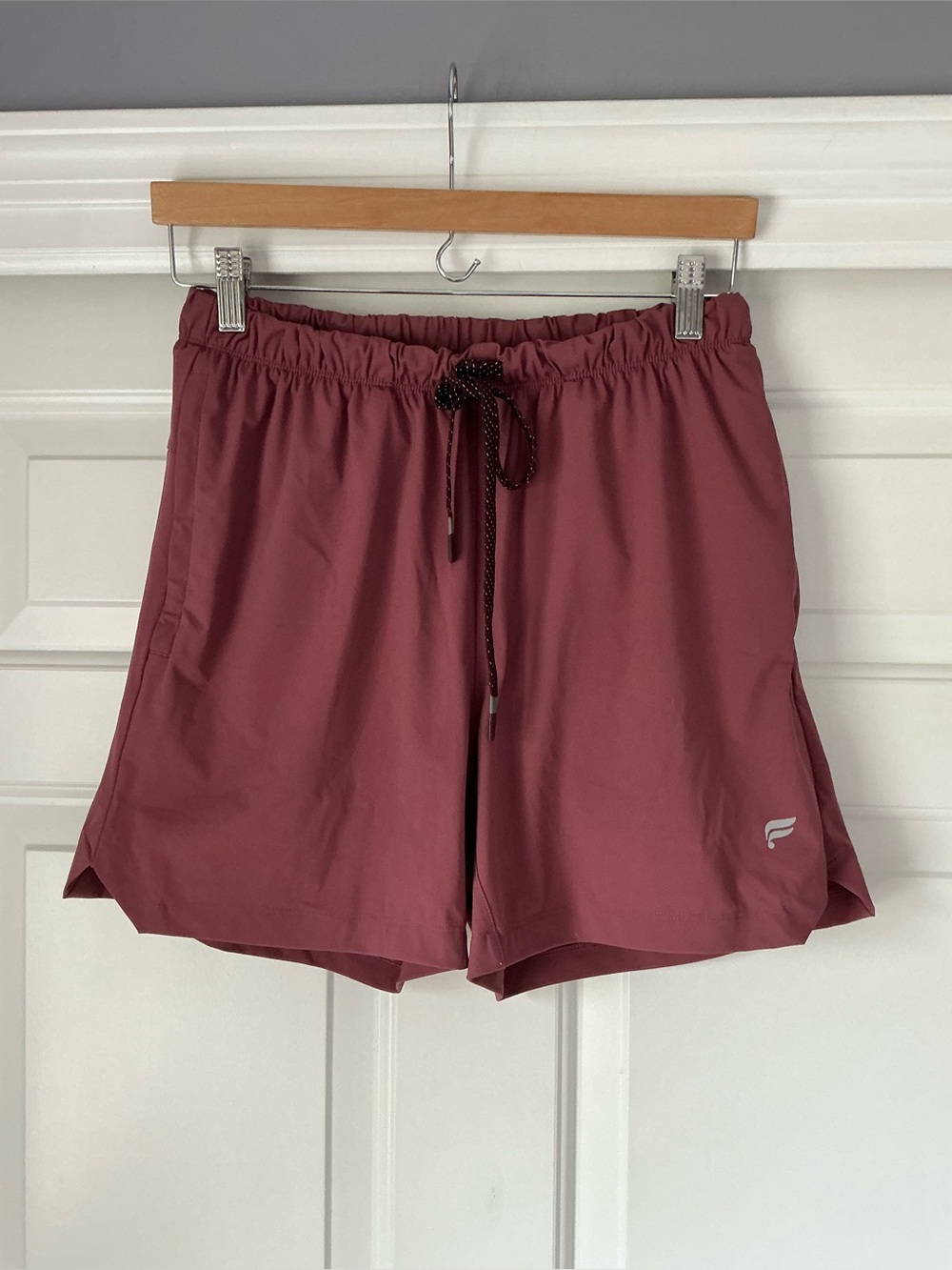 Fabletics Men's Mauve The One 5” Athletic Performance Shorts S